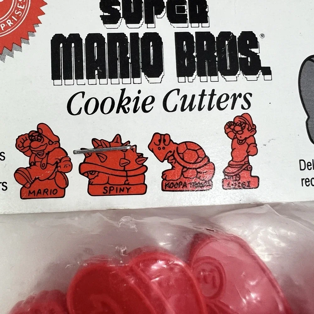 Vintage Wilton‎ Super Mario Bros Cookie Cutters Nintendo Luigi Koopa Spiny 1989